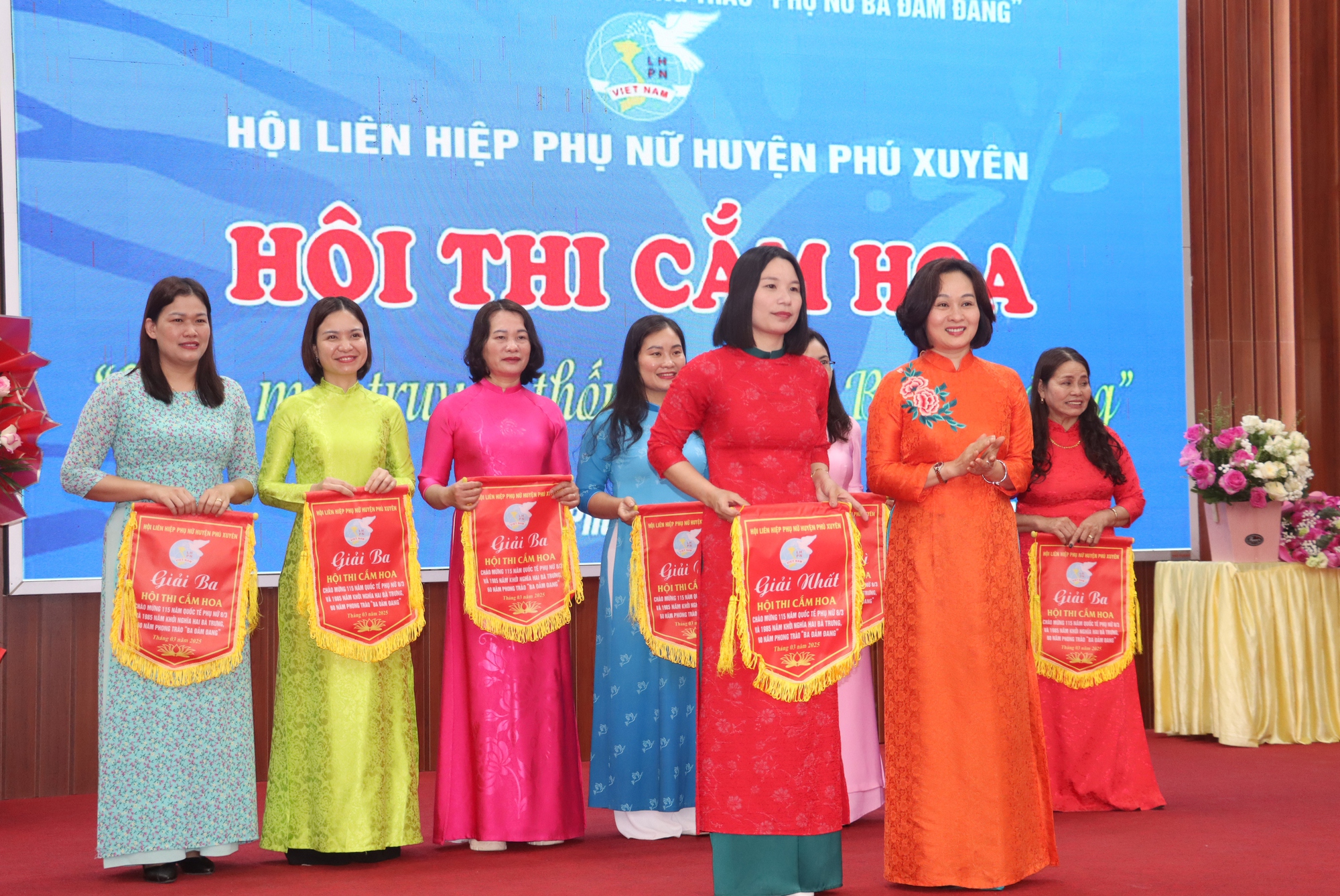 Hội Liên hiệp phụ nữ huyện Phú Xuyên lan tỏa phong trào thi đua yêu nước, các cuộc vận động- Ảnh 11.