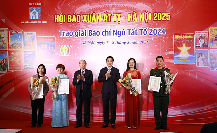 Khai mạc Hội báo Xuân Ất Tỵ - Hà Nội 2025- Ảnh 4.