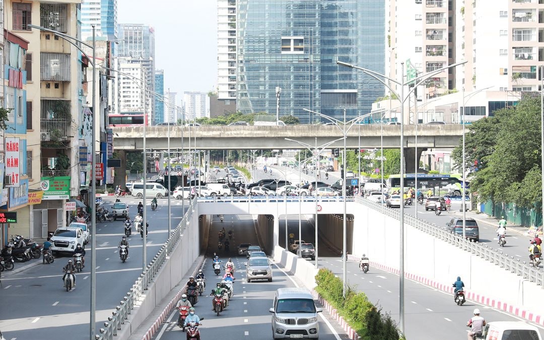 Thí điểm điều chỉnh tổ chức giao thông nút giao Tố Hữu - Lê Văn Lương - Khuất Duy Tiến (quận Thanh Xuân) từ ngày 12/4 đến ngày 12/5