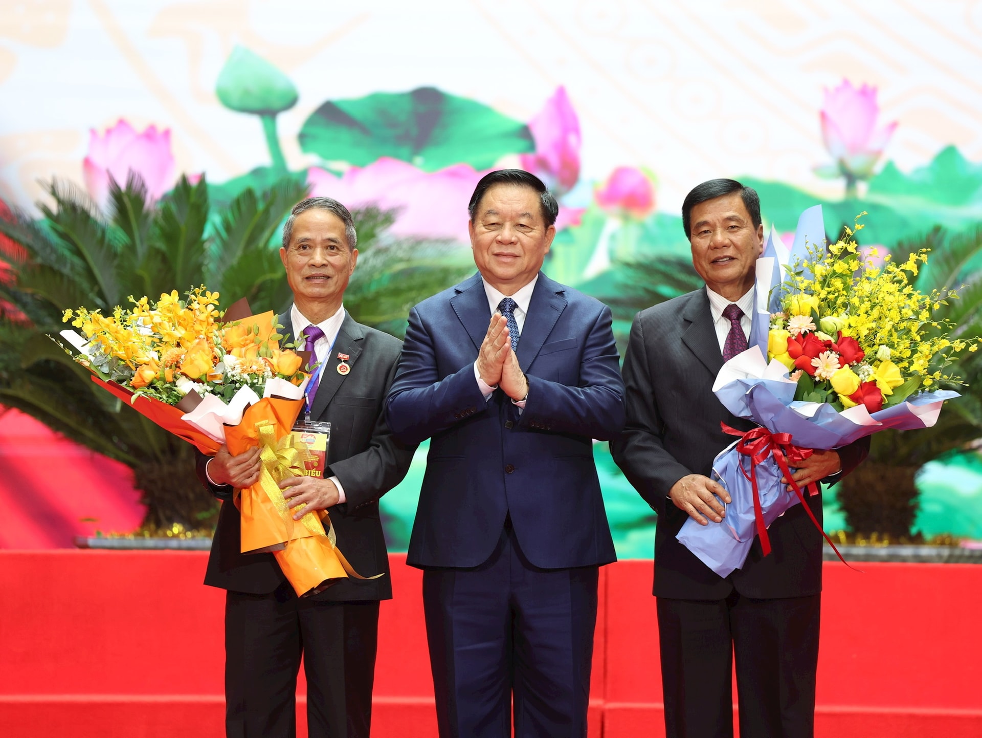 Tổng Bí thư Tô Lâm gặp mặt cán bộ lão thành cách mạng, người có công, gia đình chính sách tiêu biểu khu vực miền Bắc- Ảnh 7.