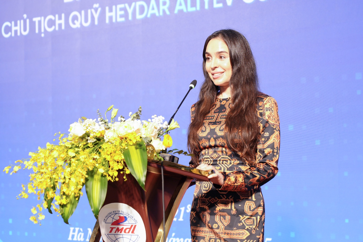 Tăng cường hợp tác văn hóa - giáo dục giữa Việt Nam và Azerbaijan- Ảnh 1.