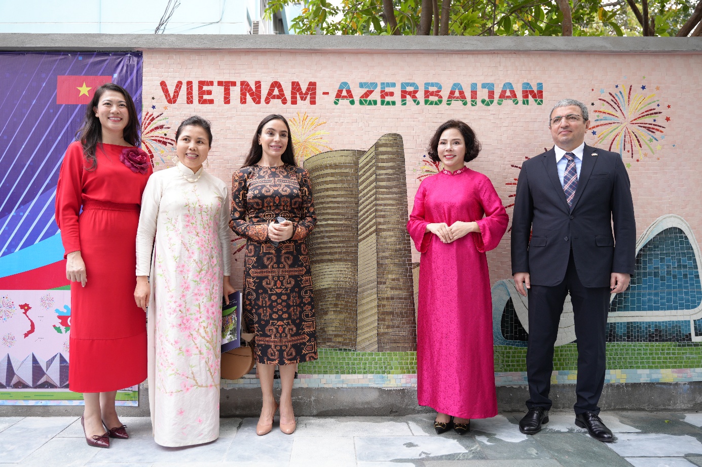 Tăng cường hợp tác văn hóa - giáo dục giữa Việt Nam và Azerbaijan- Ảnh 5.
