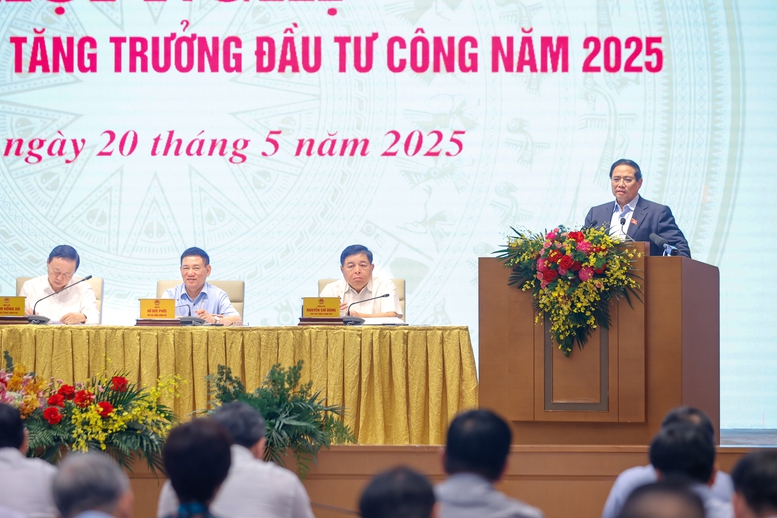 Hành động quyết liệt để giải ngân toàn bộ vốn đầu tư công năm 2025- Ảnh 4.