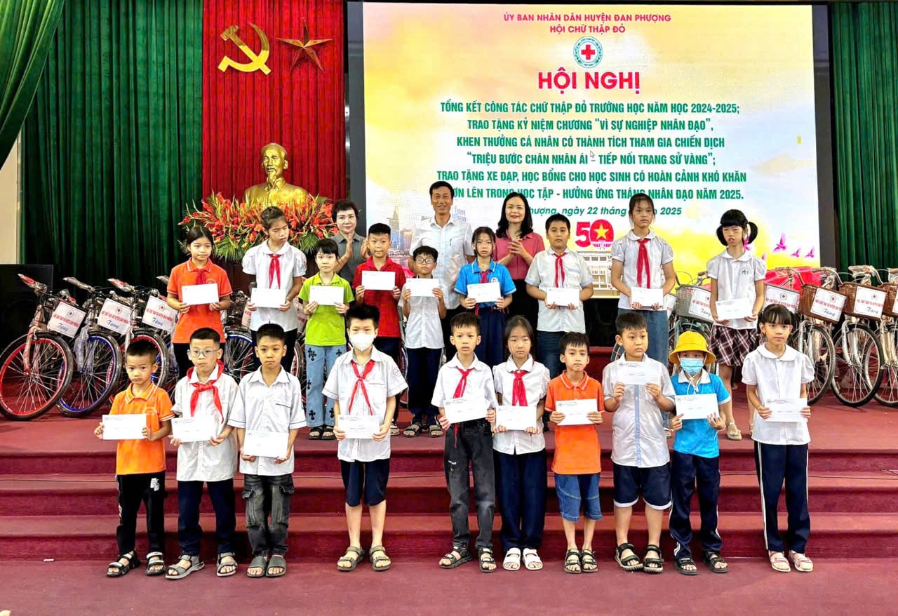 Hội Chữ thập đỏ huyện Đan Phượng tổng kết công tác chữ thập đỏ trường học năm học 2024-2025- Ảnh 1.