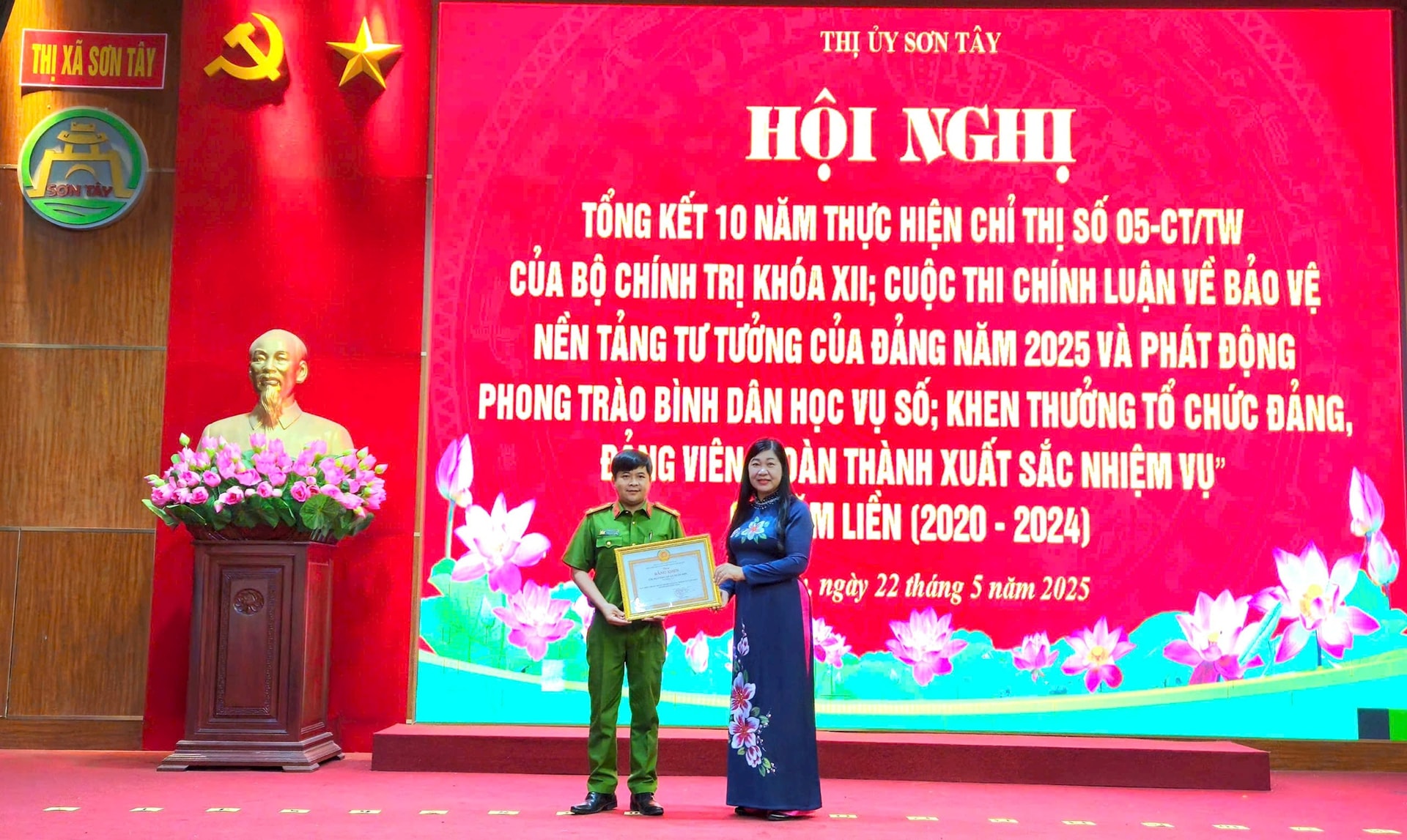 Thị xã Sơn Tây phát động phong trào “Bình dân học vụ số”- Ảnh 4.