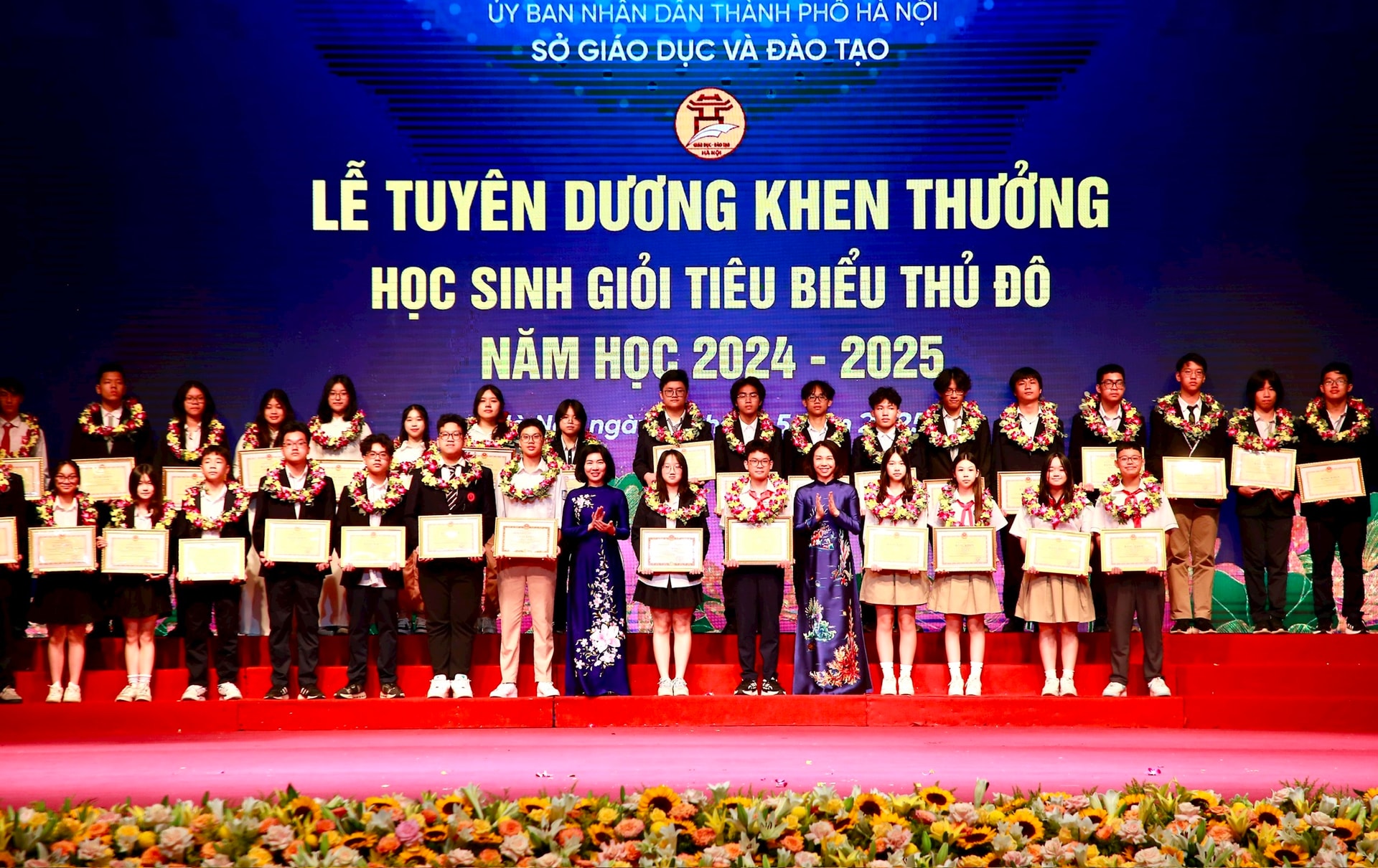 Tuyên dương học sinh giỏi tiêu biểu Thủ đô, năm học 2024-2025- Ảnh 10.