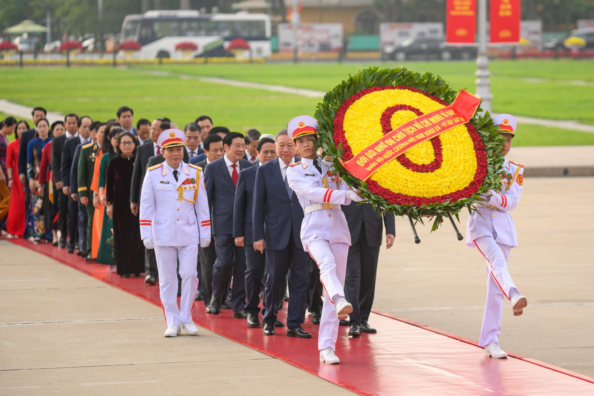 Khai mạc trọng thể kỳ họp thứ chín, Quốc hội khóa XV- Ảnh 1.