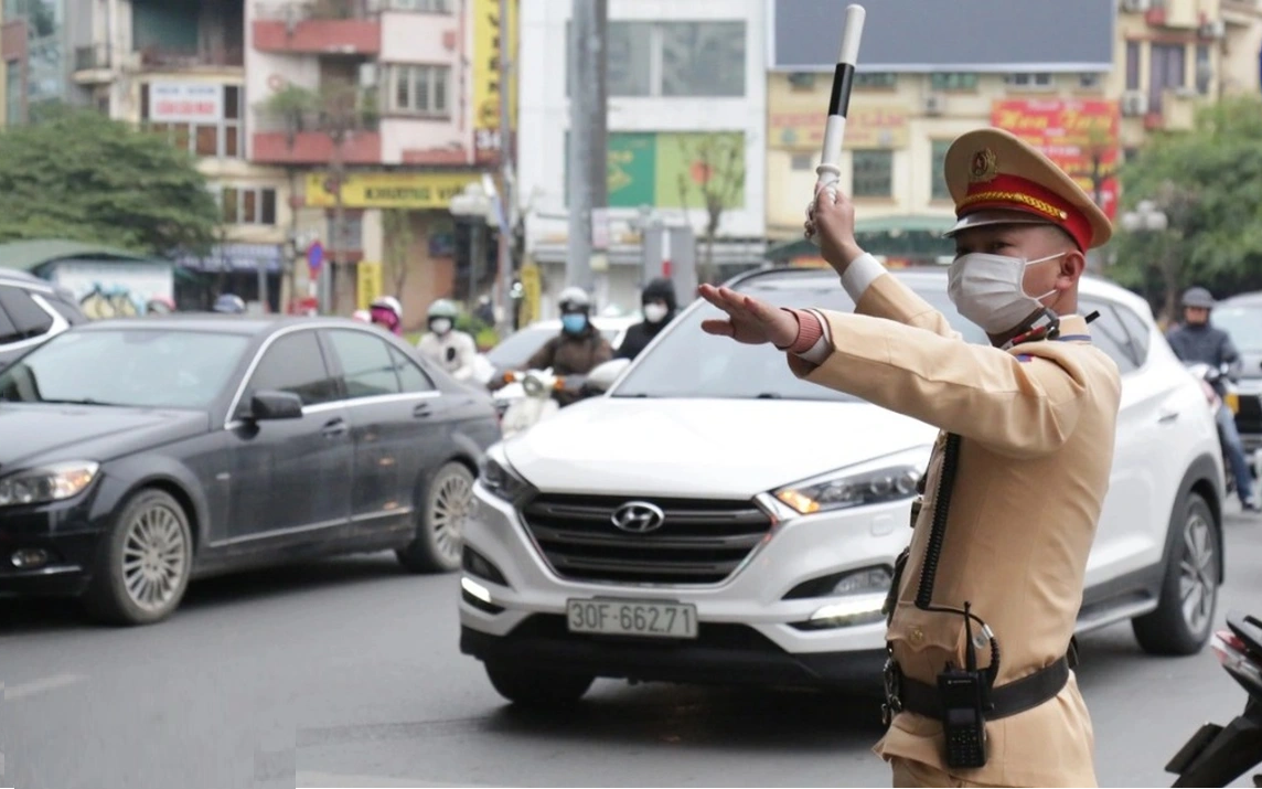 Hà Nội điều chỉnh tổ chức giao thông thí điểm trên phố Hàng Khoai, Cao Thắng nhằm giảm ùn tắc, đảm bảo an toàn từ 11/6/2025 đến 31/11/2025.