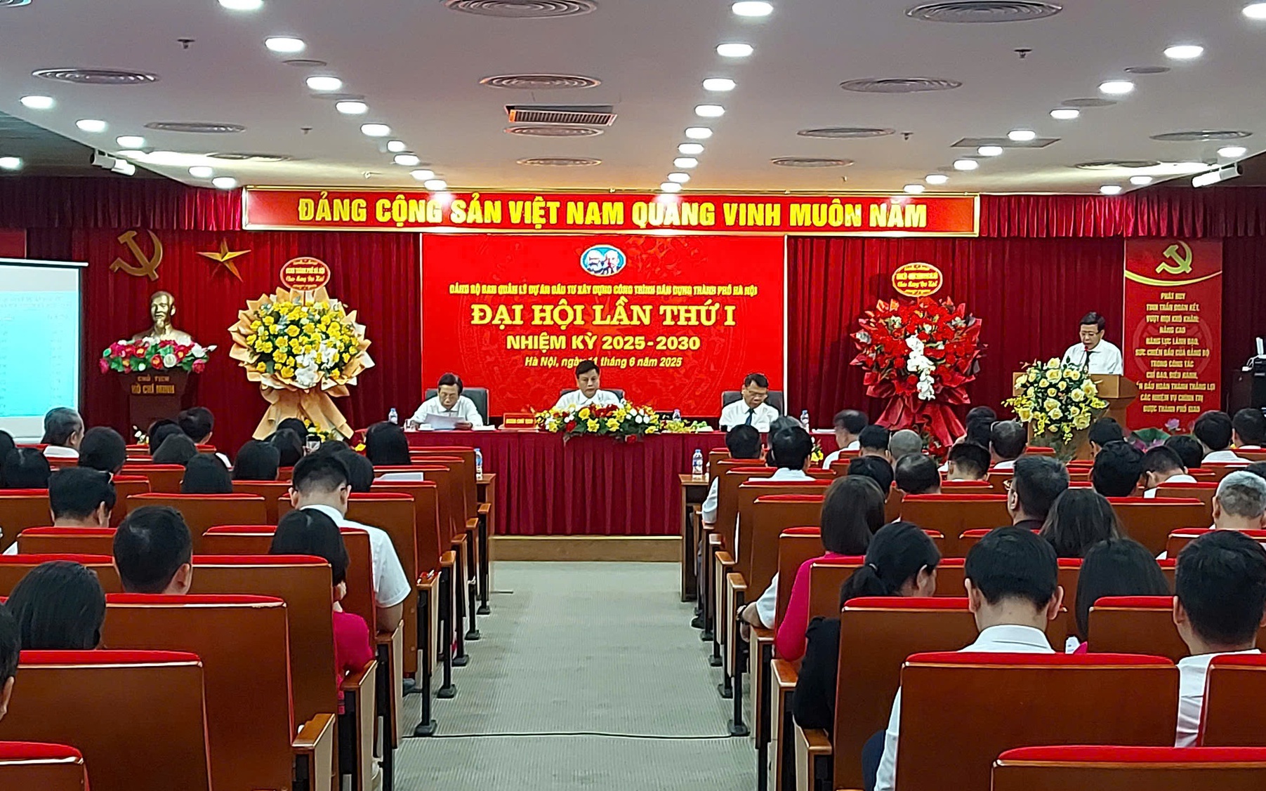 Quang cảnh Đại hội