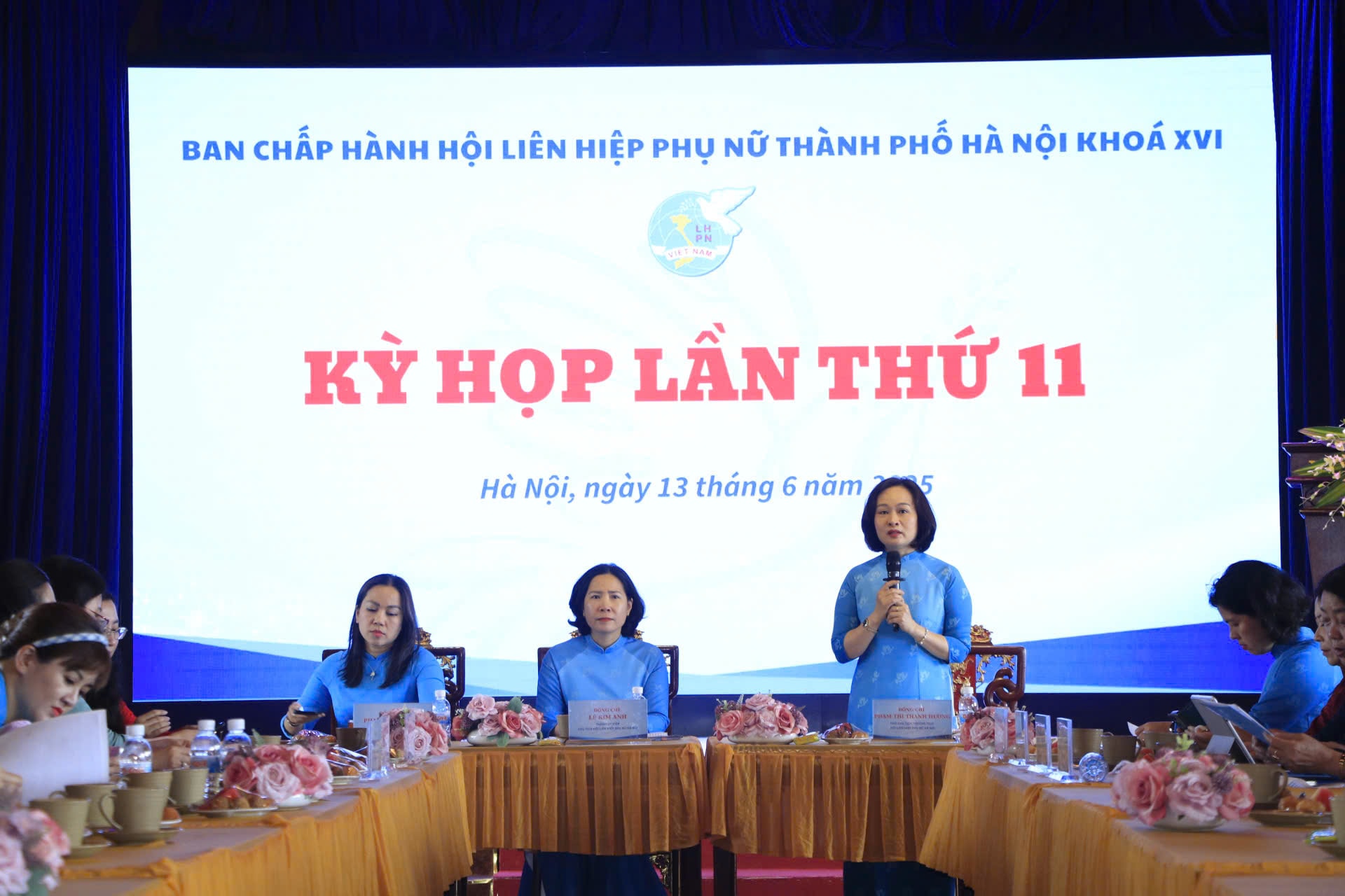 Hội Liên hiệp phụ nữ Thành phố phát động phong trào “Bình dân học vụ số”- Ảnh 1.