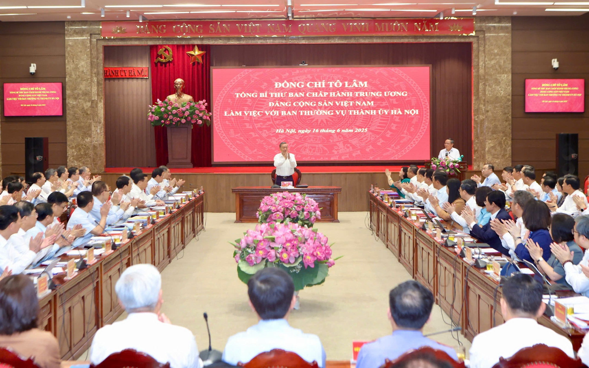 Tổng Bí thư Tô Lâm làm việc với Ban Thường vụ Thành ủy Hà Nội
