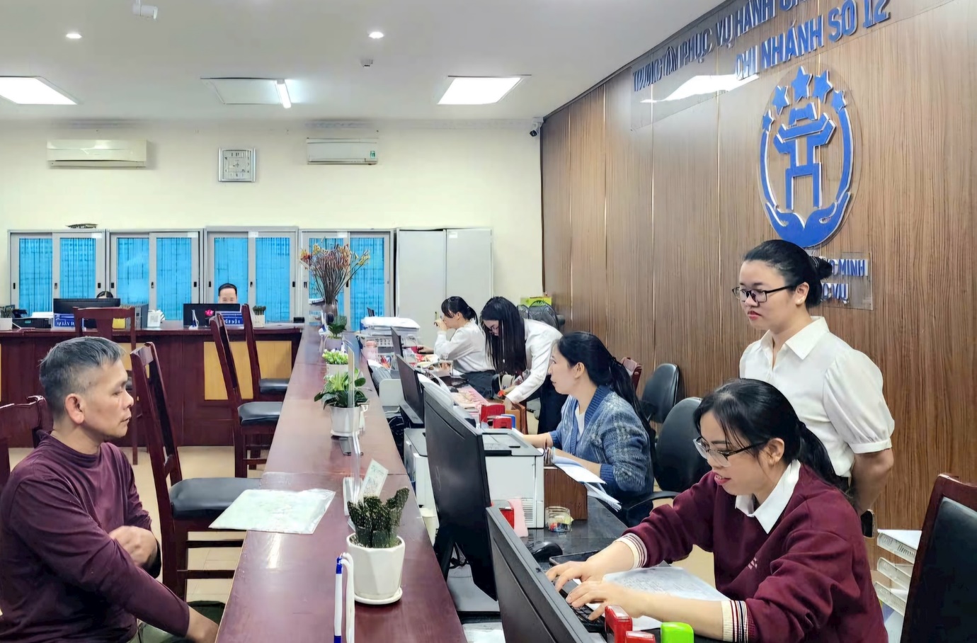 Hà Nội nỗ lực toàn diện cải thiện Chỉ số PAPI năm 2025: Hướng đến chính quyền phục vụ và gần người dân hơn- Ảnh 2.