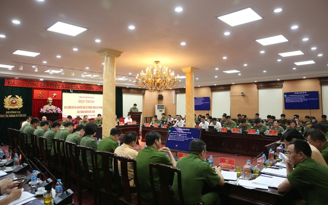 Chuyển đổi số trong lực lượng Công an Thủ đô đáp ứng yêu cầu nhiệm vụ trong kỷ nguyên vươn mình của dân tộc- Ảnh 1.