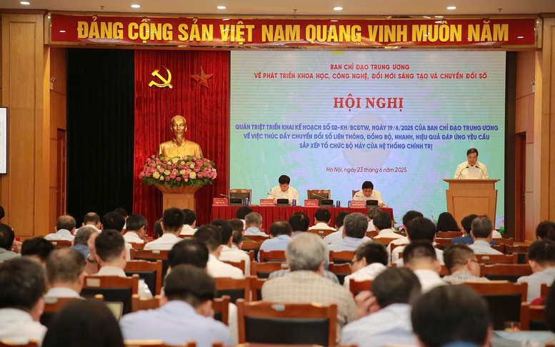 Hội nghị quán triệt triển khai Kế hoạch số 02 ngày 19/6/2025 của Ban Chỉ đạo Trung ương về việc thúc đẩy chuyển đổi số liên thông, đồng bộ, nhanh, hiệu quả, đáp ứng yêu cầu sắp xếp tổ chức bộ máy của hệ thống chính trị