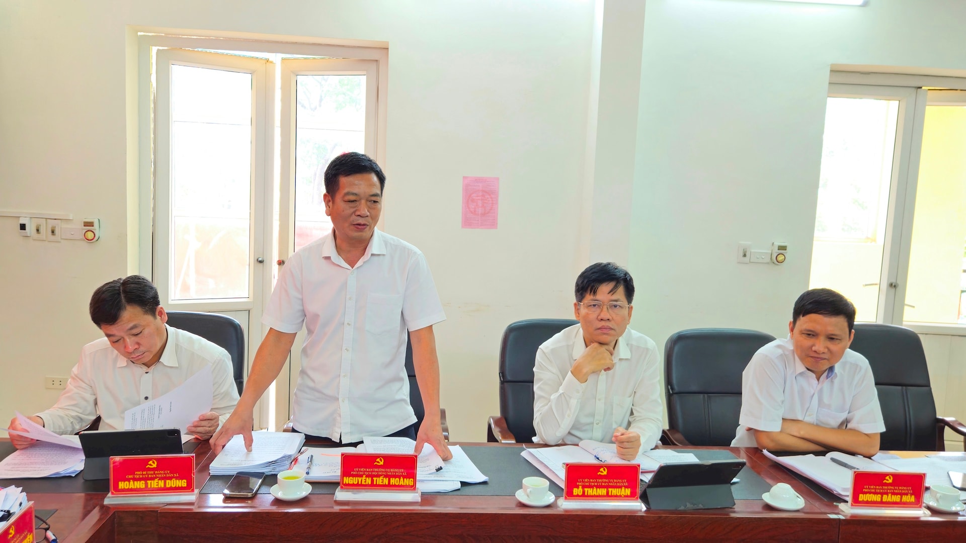 Xã Bát Tràng (mới) vận hành thử nghiệm Hội nghị Ban Thường vụ, Ban Chấp hành Đảng bộ- Ảnh 2.