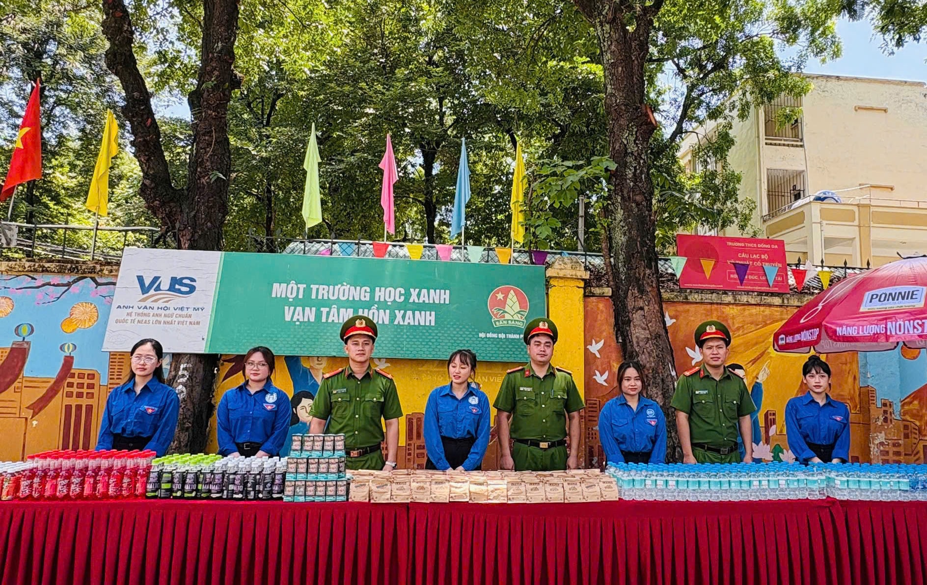 Hơn 8.000 tình nguyện viên Thủ đô tiếp sức kỳ thi tốt nghiệp THPT- Ảnh 6.