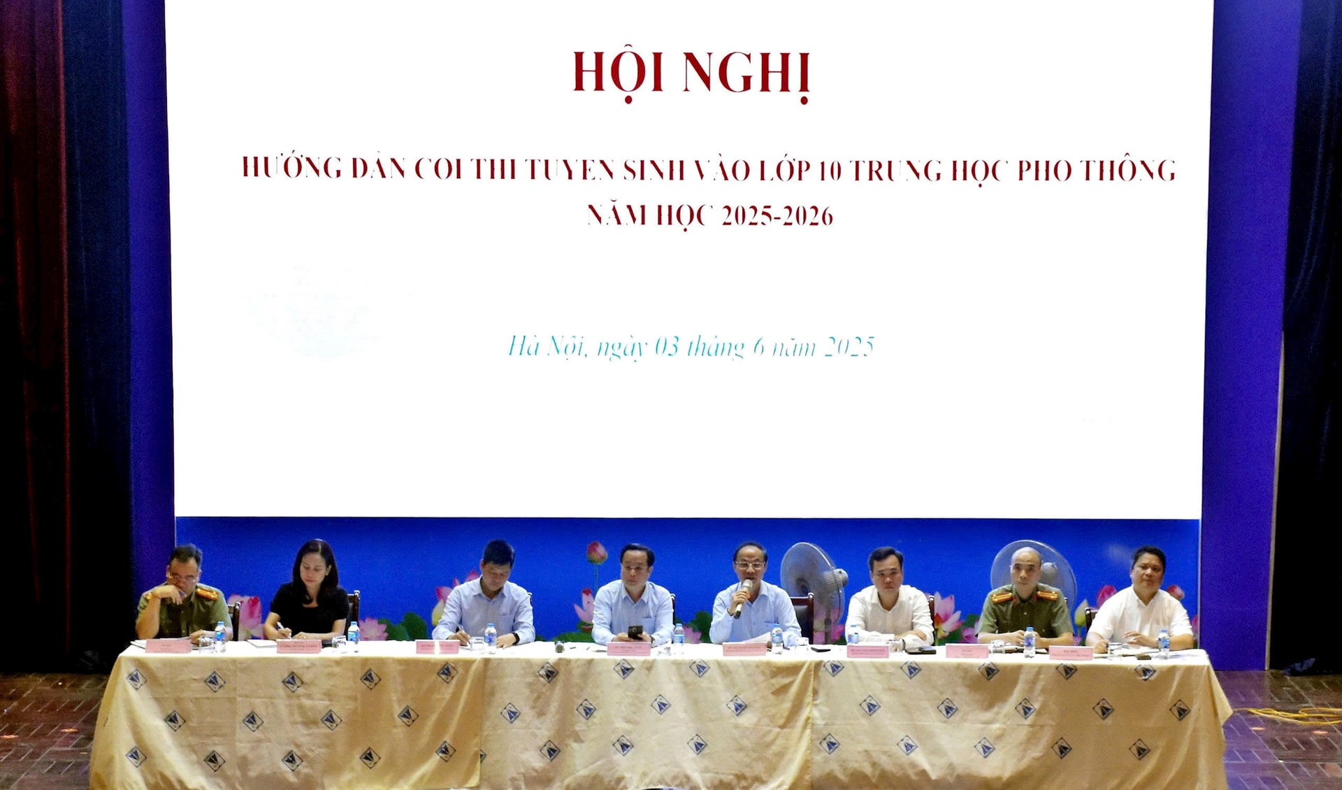 Hà Nội hướng dẫn công tác coi thi, tuyển sinh vào lớp 10 THPT- Ảnh 1.