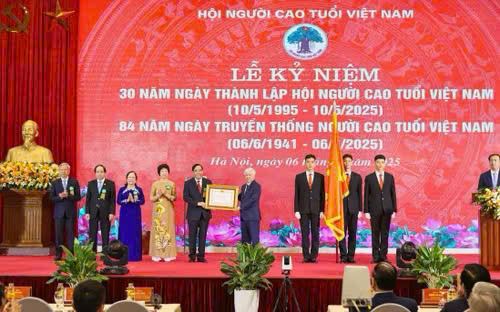 Kỷ niệm 30 năm Ngày thành lập Hội Người cao tuổi Việt Nam- Ảnh 4.