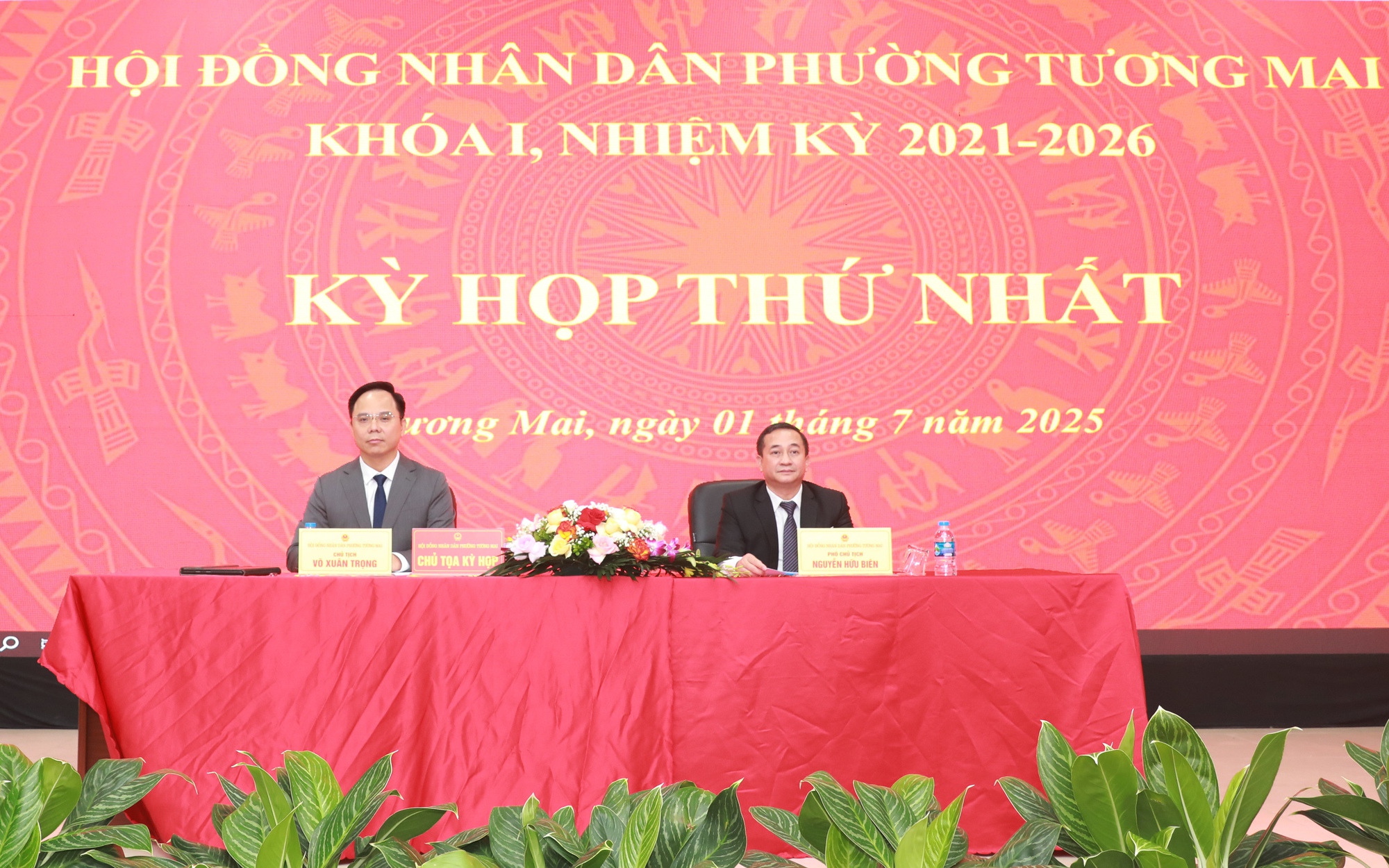 Kỳ họp thứ nhất, HĐND phường Tương Mai khoá 1, nhiệm kỳ 2021-2026