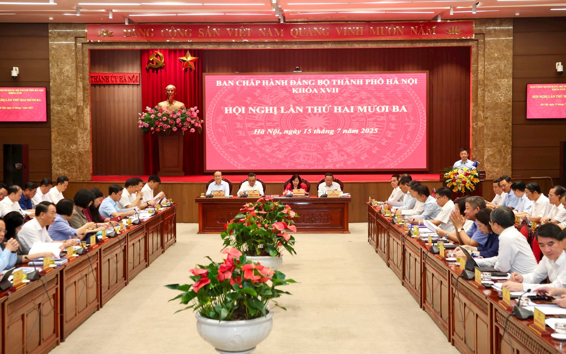 Quang cảnh Hội nghị lần thứ 23, Ban Chấp hành Đảng bộ Thành phố khóa XVII