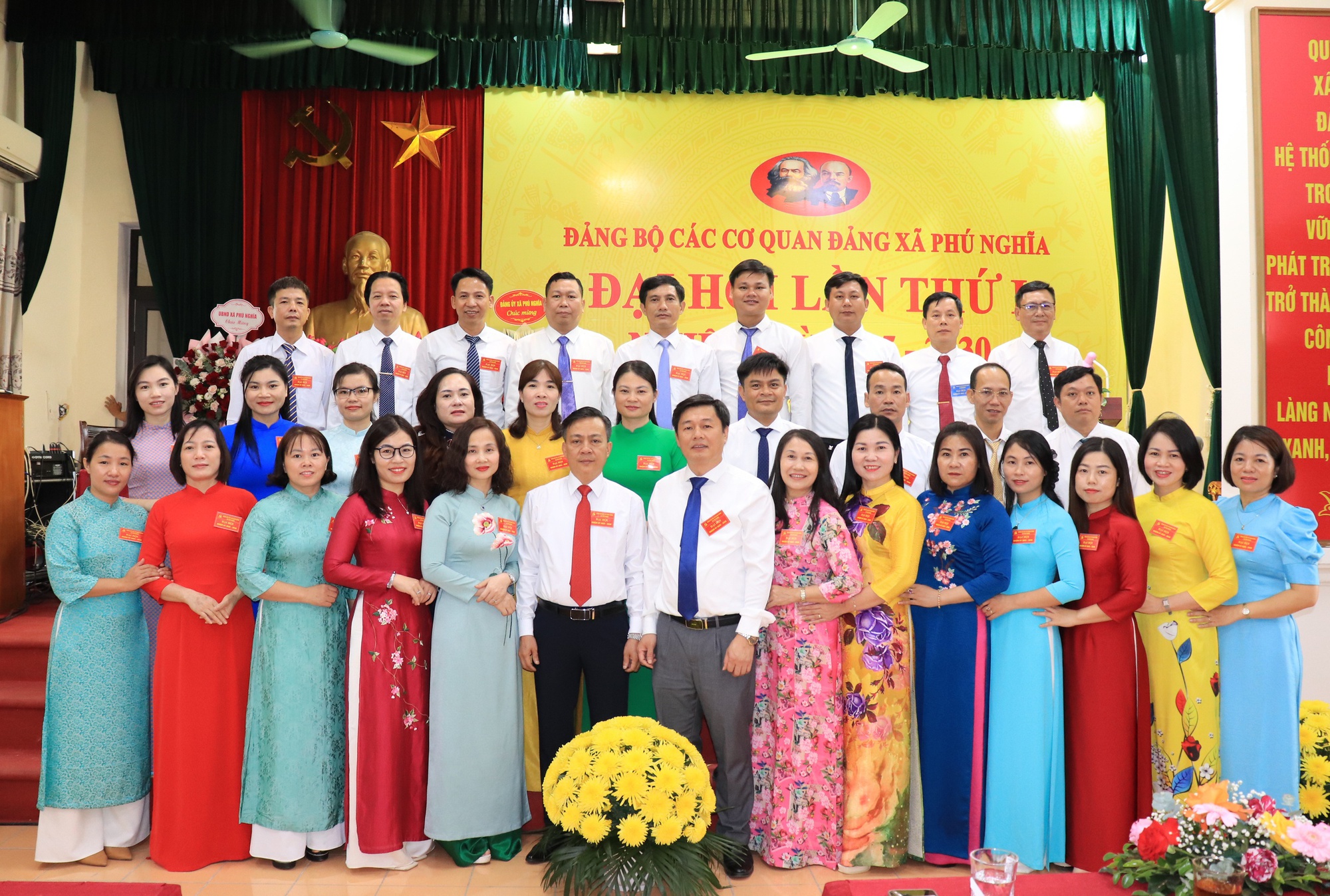 Đảng bộ các Cơ quan Đảng xã Phú Nghĩa: Xây dựng tổ chức Đảng trong sạch, vững mạnh, hành động vì Nhân dân- Ảnh 5.