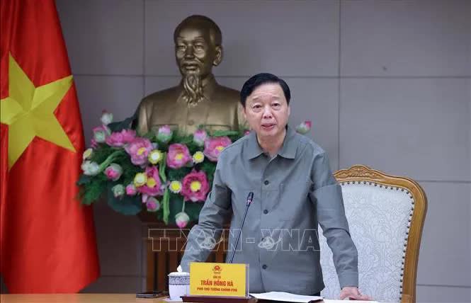 Phó Thủ tướng Chính phủ Trần Hồng Hà họp chỉ đạo ứng phó bão số 3 (WIPHA)- Ảnh 3.