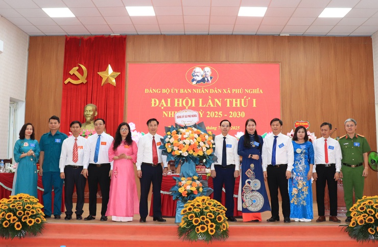 Xã Phú Nghĩa tổ chức thành công Đại hội lần thứ I, nhiệm kỳ 2025-2030- Ảnh 1.