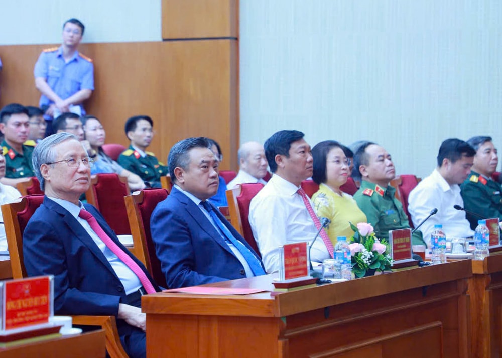 Viện Kiểm sát nhân dân thành phố Hà Nội đón nhận Huân chương Lao động hạng Ba- Ảnh 1.