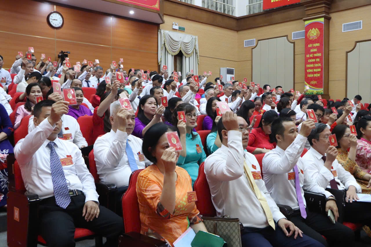 Phó Bí thư Thường trực Thành ủy Nguyễn Văn Phong: Thanh Trì sẽ vươn lên mạnh mẽ thành một phường văn minh, hiện đại- Ảnh 8.