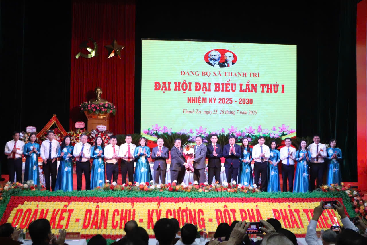 Phó Bí thư Thường trực Thành ủy Nguyễn Văn Phong: Thanh Trì sẽ vươn lên mạnh mẽ thành một phường văn minh, hiện đại- Ảnh 7.