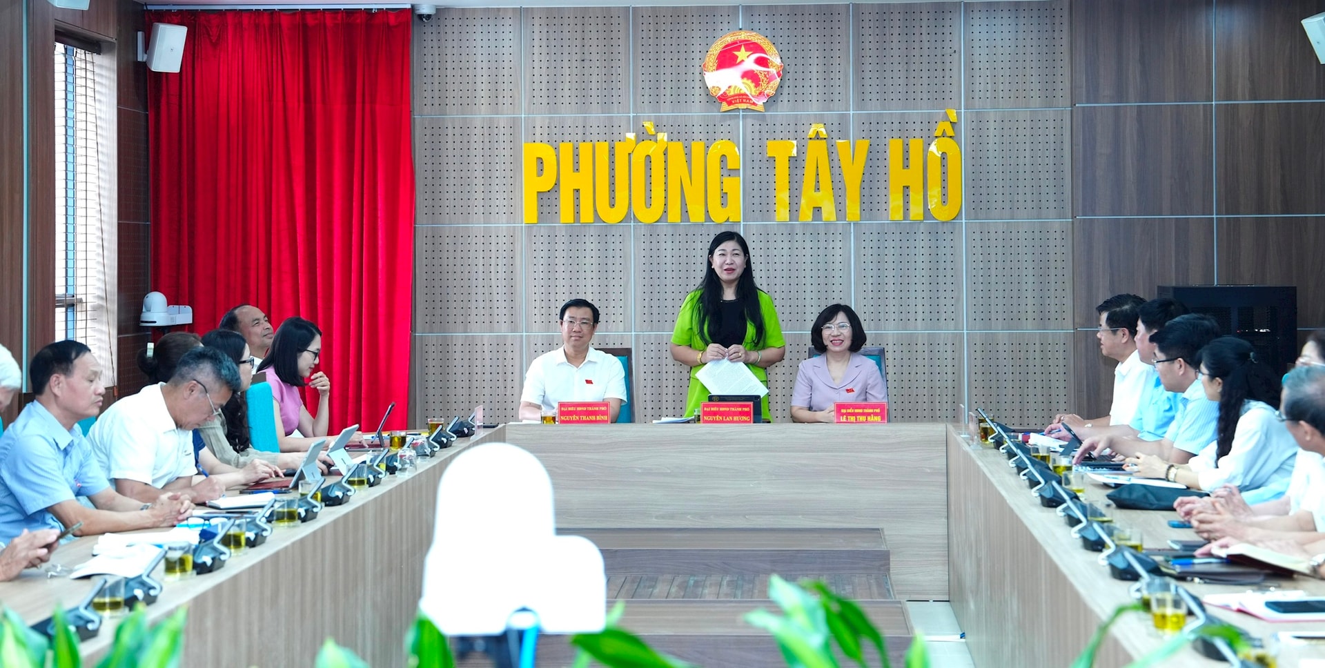 Tổ đại biểu HĐND thành phố Hà Nội tiếp xúc cử tri các phường Tây Hồ, Phú Thượng- Ảnh 2.