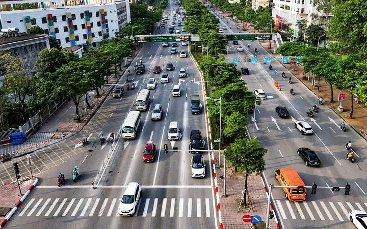 Hà Nội chính thức phân luồng giao thông trên đường Võ Chí Công từ ngày 9/7