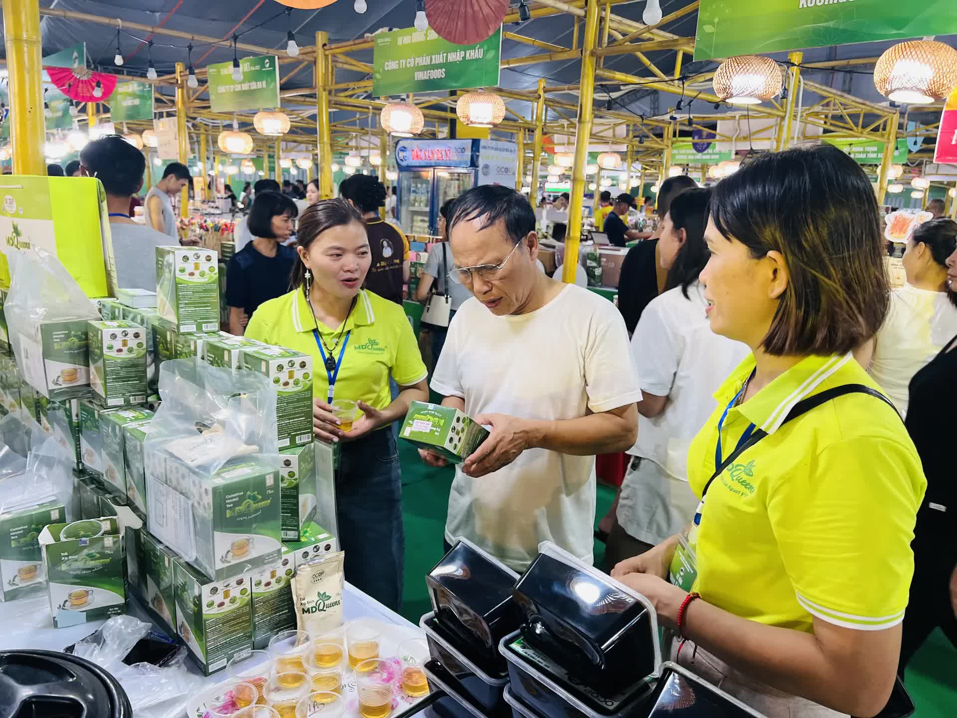 Sôi động "Tự hào nông sản Việt Nam" 2025: Kết nối tiêu thụ, lan tỏa bền vững- Ảnh 4.