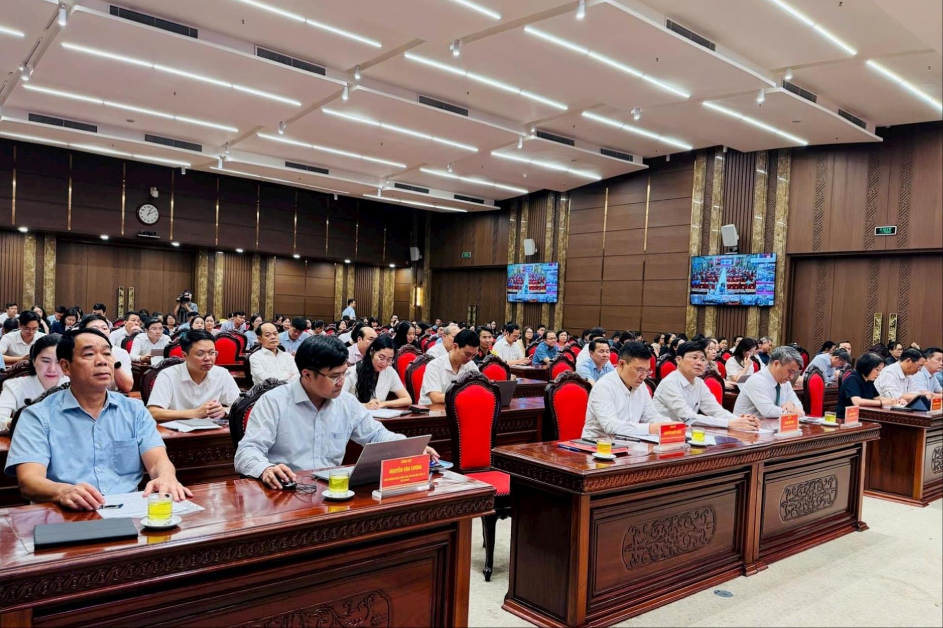 Thành ủy Hà Nội quán triệt, triển khai Nghị quyết số 66-NQ/TW- Ảnh 1.