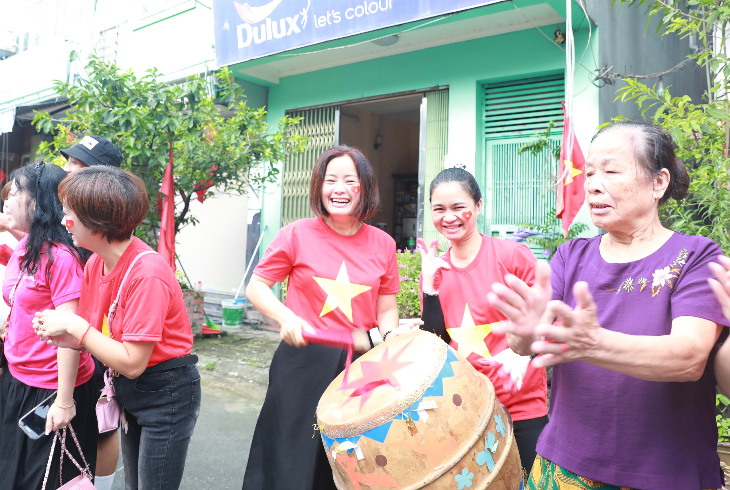 Phường Vĩnh Tuy: Sôi nổi chùm hoạt động thể thao chào mừng Đại hội đại biểu Đảng bộ phường lần thứ I- Ảnh 18. Phường Vĩnh Tuy: Sôi nổi chùm hoạt động thể thao chào mừng Đại hội đại biểu Đảng bộ phường lần thứ I- Ảnh 18.