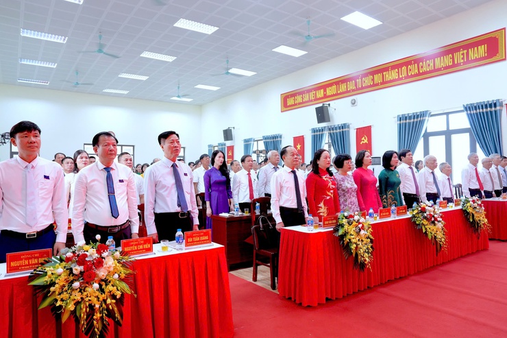 Xây dựng xã Ứng Hòa thịnh vượng, bản sắc, xanh, thông minh, Nhân dân hạnh phúc- Ảnh 1.