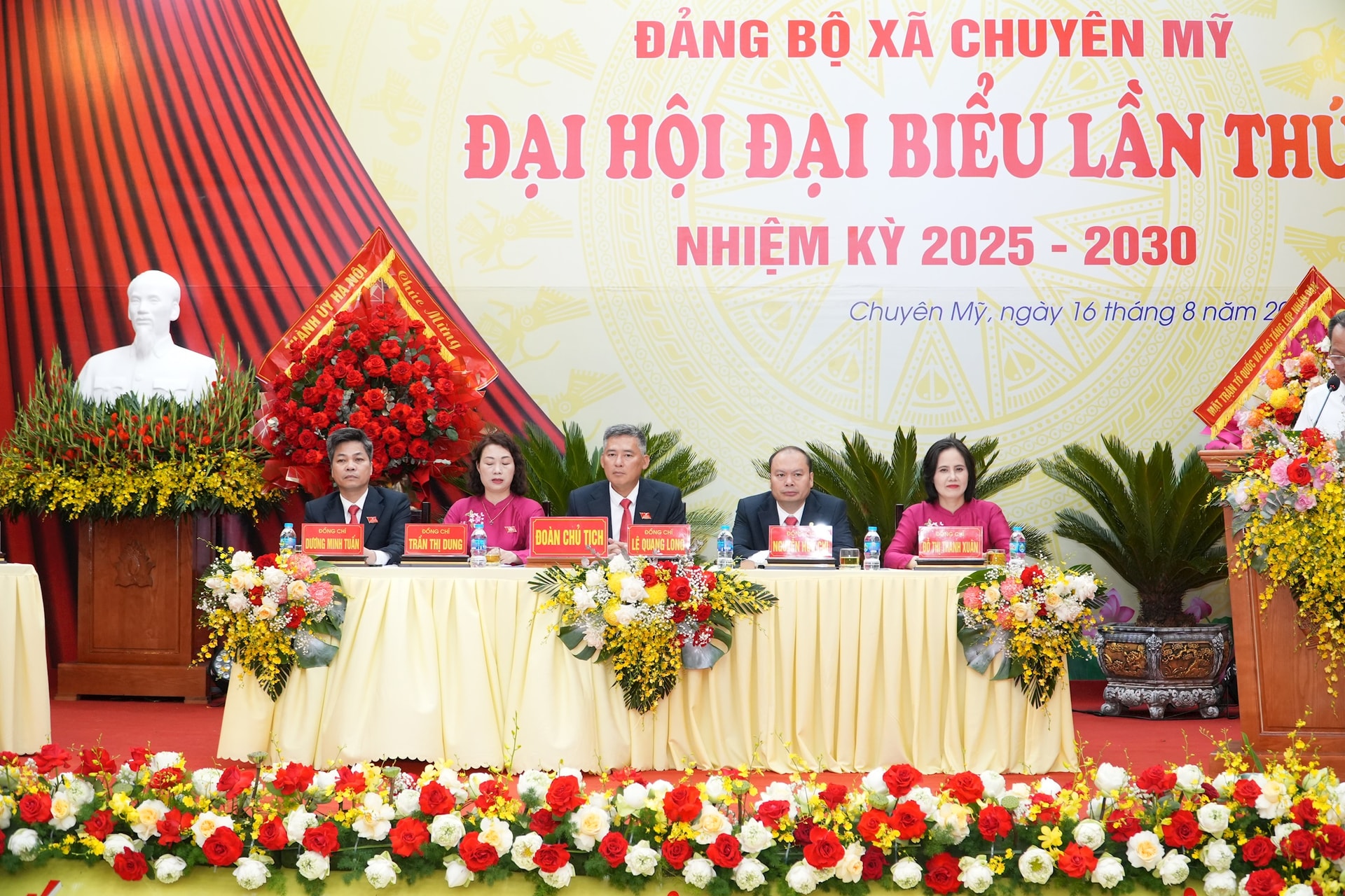 Xã Chuyên Mỹ phát triển thương mại điện tử để quảng bá sản phẩm làng nghề- Ảnh 2.