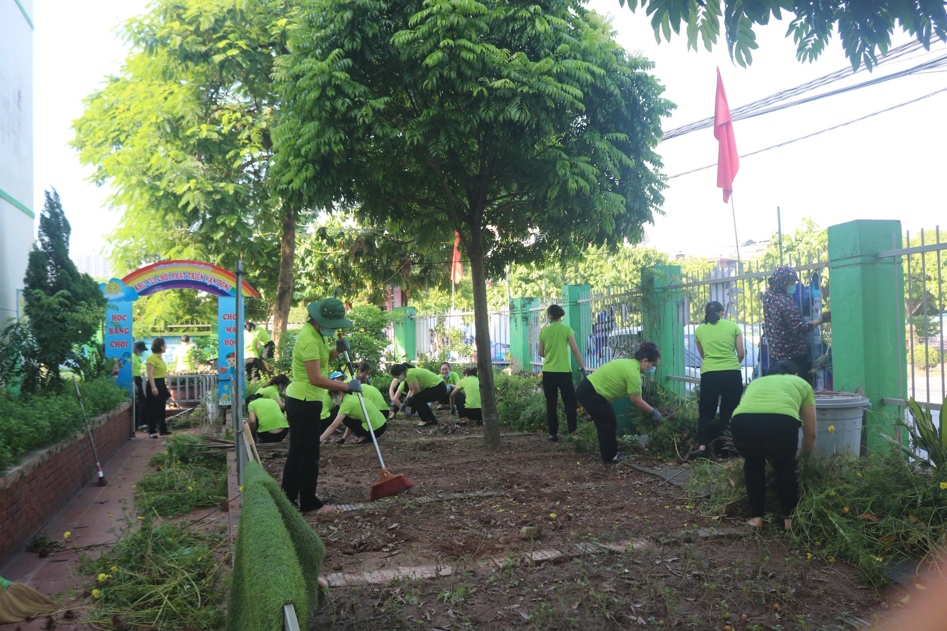 Phường Yên Sở: Hướng tới mô hình mẫu về môi trường, cảnh quan và nếp sống đô thị văn minh- Ảnh 3.