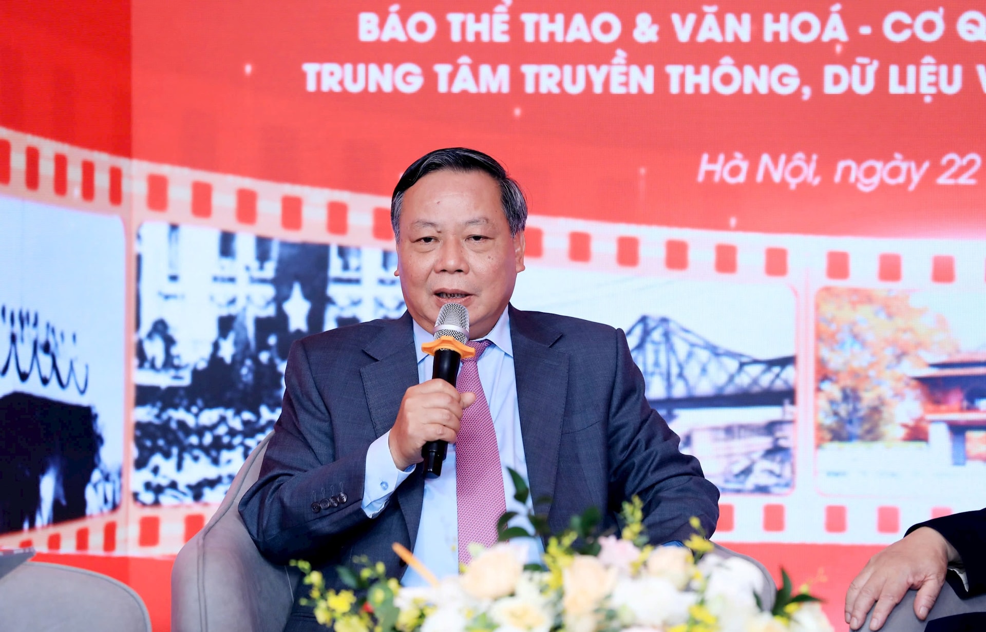 Tọa đàm "Ký ức 80 năm - Mùa Thu lịch sử"- Ảnh 2.