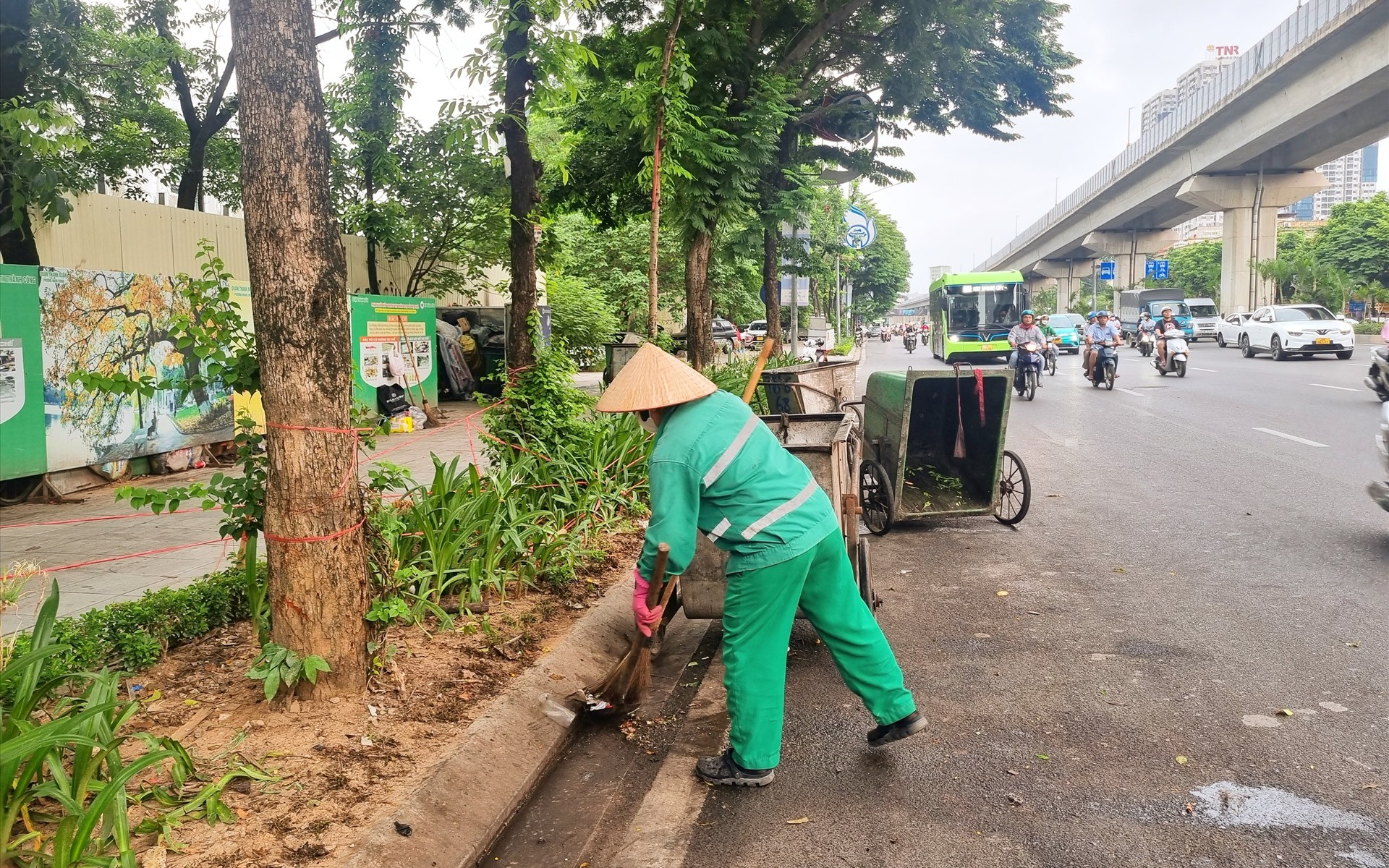Tăng cường công tác vệ sinh môi trường và các nội dung phục vụ nhân dân khi tổ chức sự kiện A80