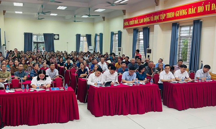 Xã Phú Xuyên gỡ khó trong việc cấp Giấy chứng nhận quyền sử dụng đất ở- Ảnh 1.