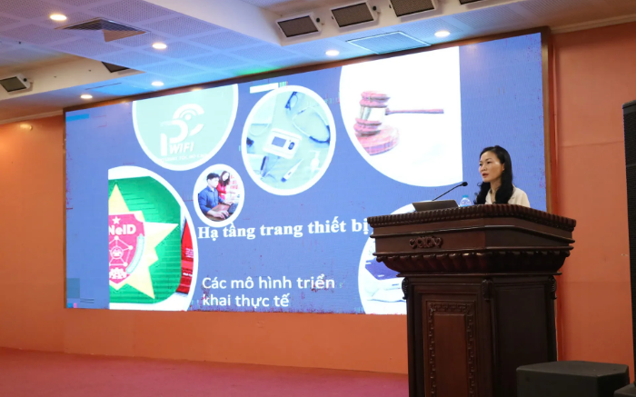 Phường Tây Hồ: phát động chương trình 45 ngày đêm hỗ trợ chuyển đổi số