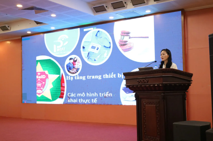 Phường Tây Hồ: phát động chương trình 45 ngày đêm hỗ trợ chuyển đổi số- Ảnh 3.