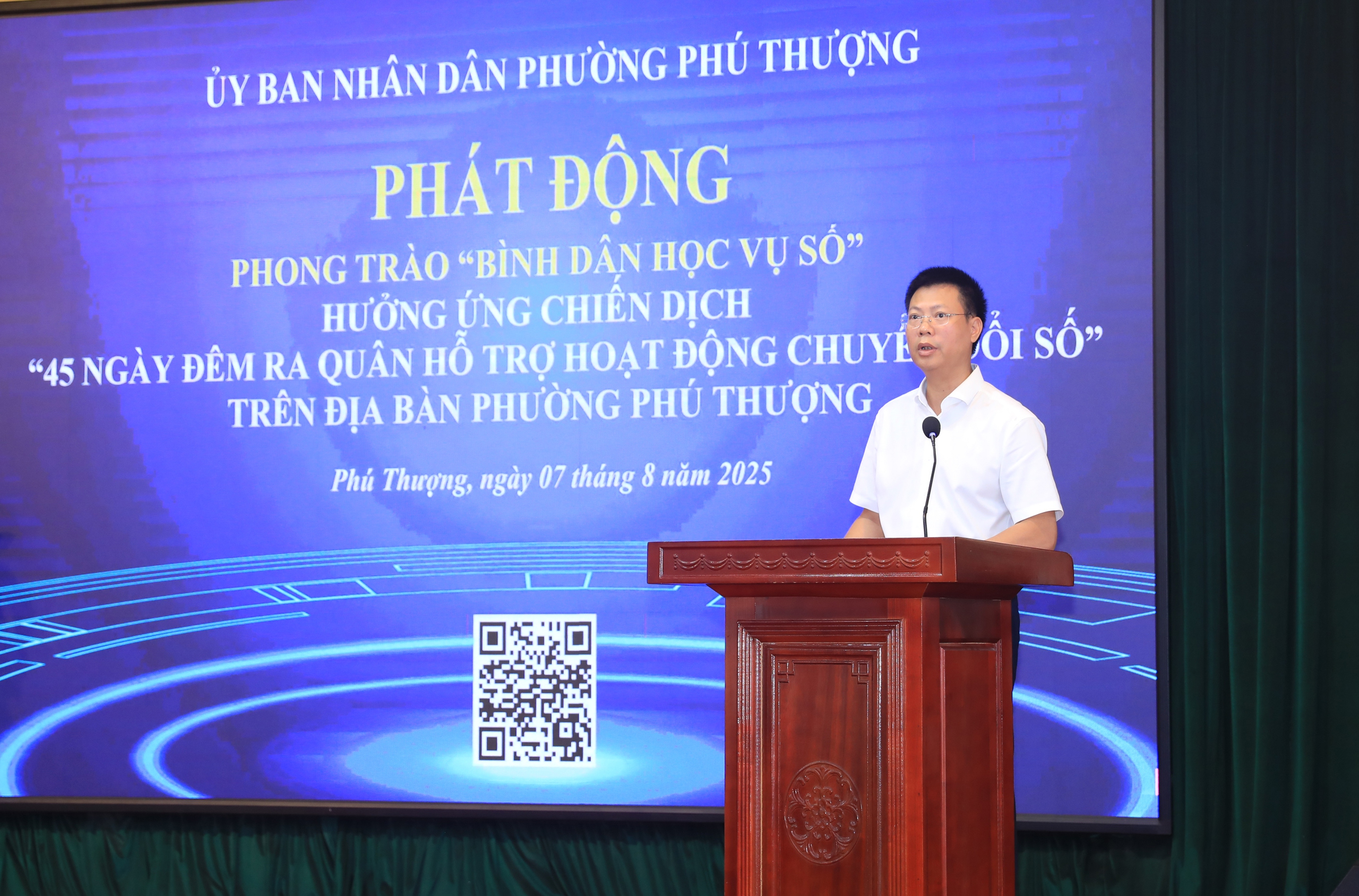 Phu Thuong Ward rief die Bewegung „Digitale Bildung für die Bevölkerung“ ins Leben – Foto 2. Phường Phú Thượng phát động phong trào “Bình dân học vụ số”- Ảnh 2.