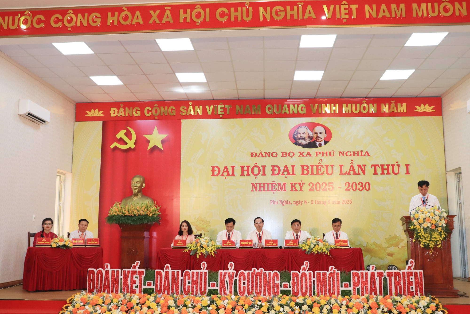 Đại hội đại biểu Đảng bộ xã Phú Nghĩa lần thứ I, nhiệm kỳ 2025-2030 tổ chức phiên trù bị- Ảnh 3.