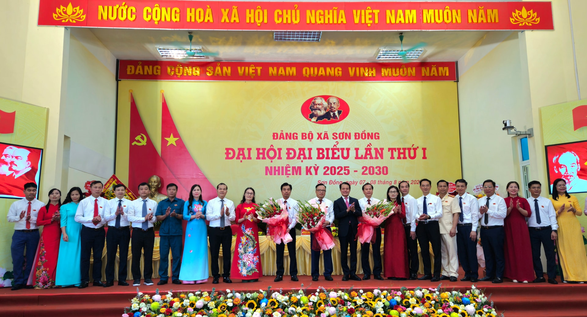Xây dựng Sơn Đồng thành đô thị văn minh, giàu đẹp, nhân dân hạnh phúc- Ảnh 4.