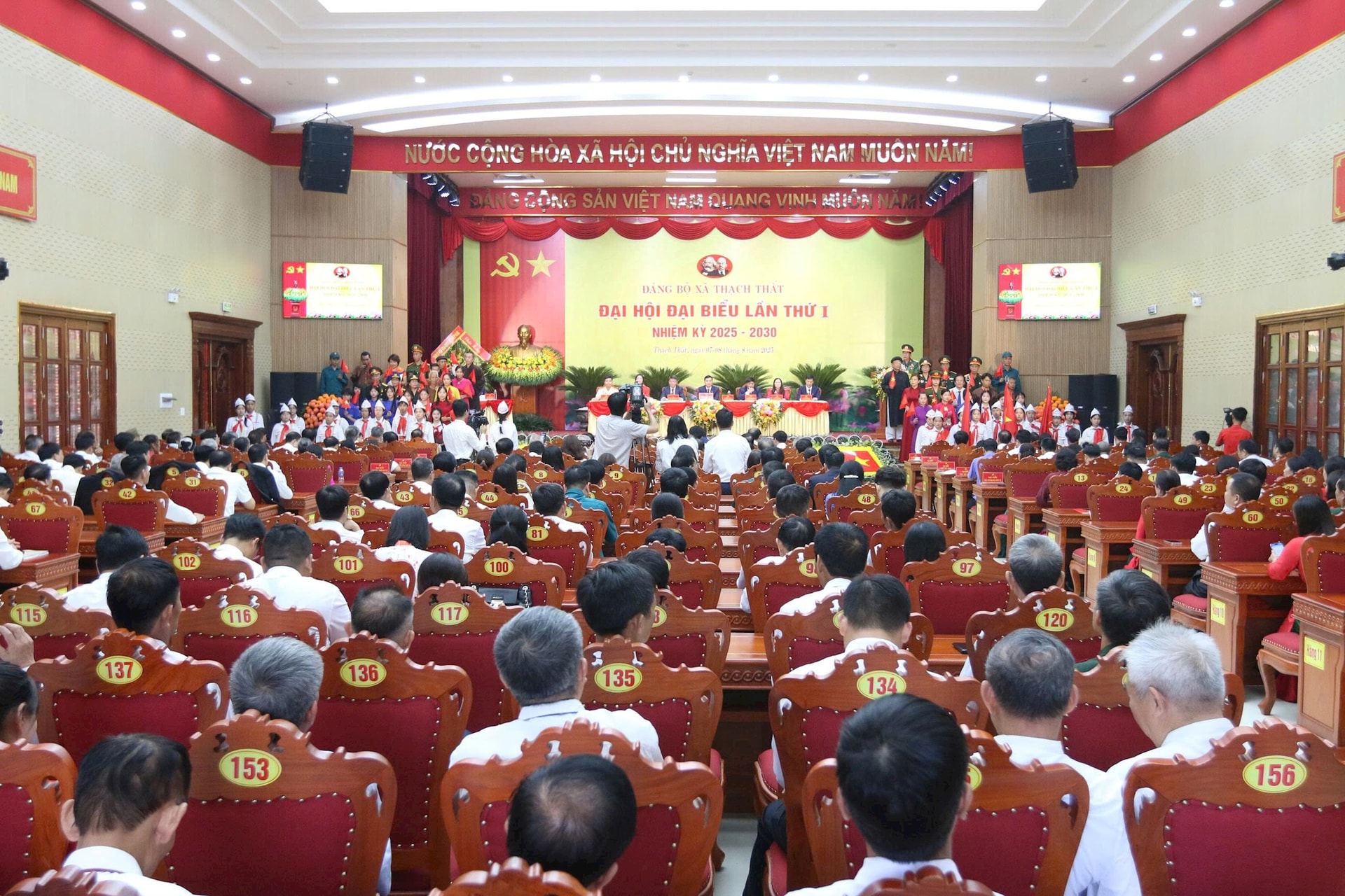 Thạch Thất cần xác lập rõ các lĩnh vực mũi nhọn có lợi thế, tập trung nguồn lực để tạo đột phá- Ảnh 3.