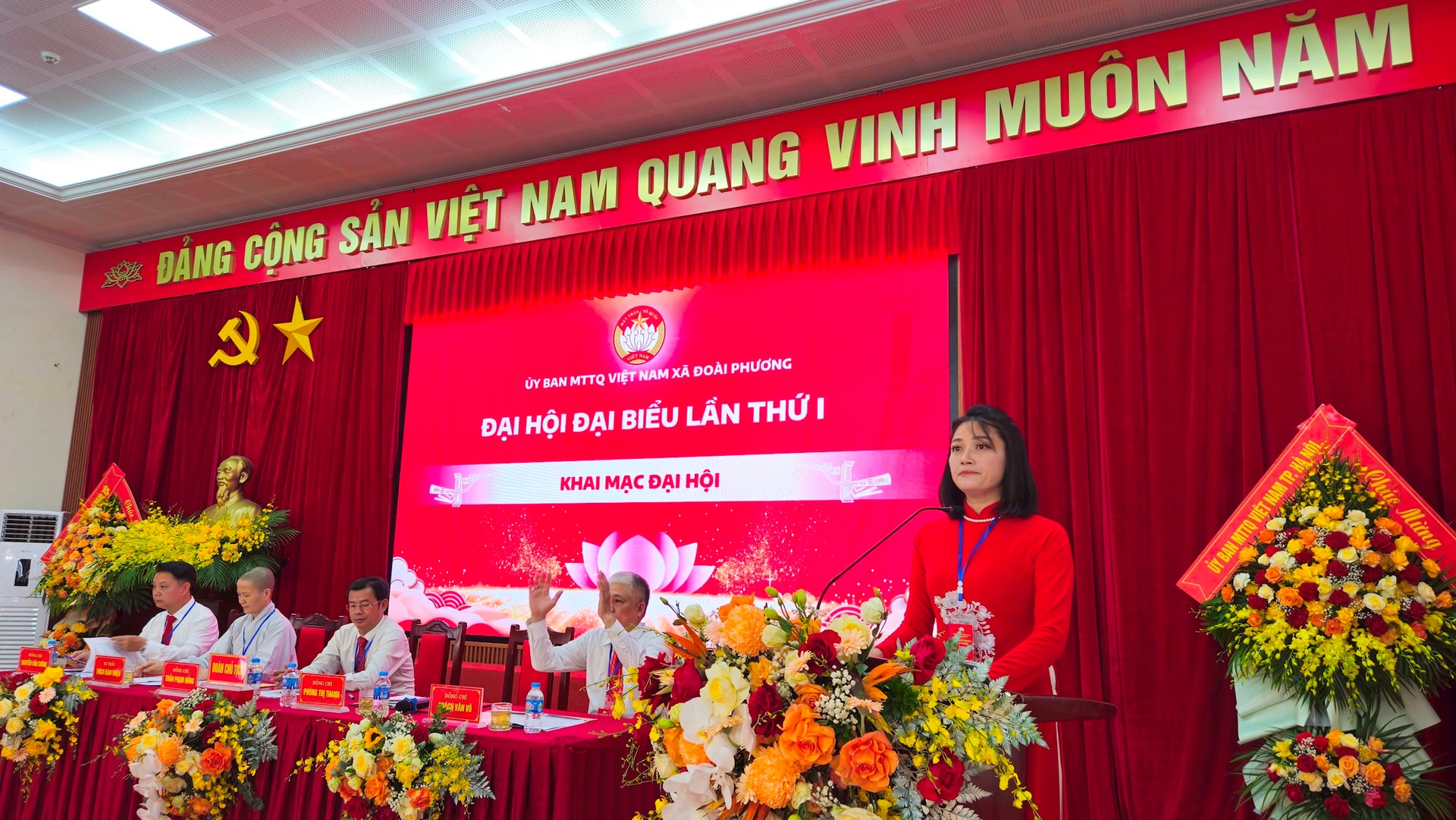 160 đại biểu dự Đại hội Mặt trận Tổ quốc xã Đoài Phương lần thứ I- Ảnh 4.