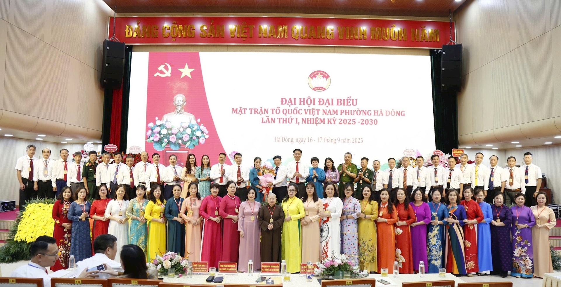 Đồng chí Nguyễn Thị Vân Anh làm Chủ tịch Ủy ban MTTQ Việt Nam phường Hà Đông- Ảnh 2.