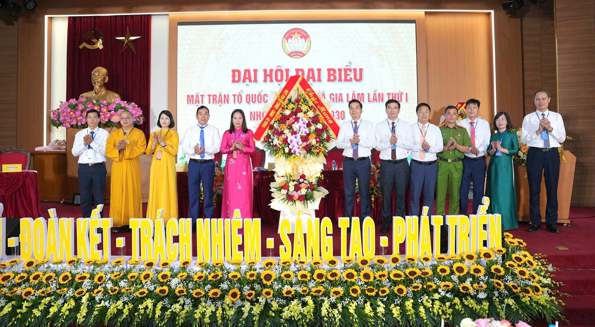 Đại hội đại biểu Mặt trận Tổ quốc xã Gia Lâm lần thứ I thành công tốt đẹp- Ảnh 2.